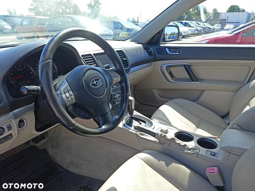 Subaru Outback - 8
