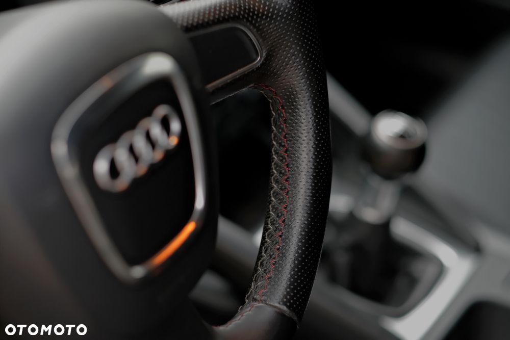 Audi A3 Sportback 2.0 TDI DPF quattro S line Sportpaket (plus) - 21