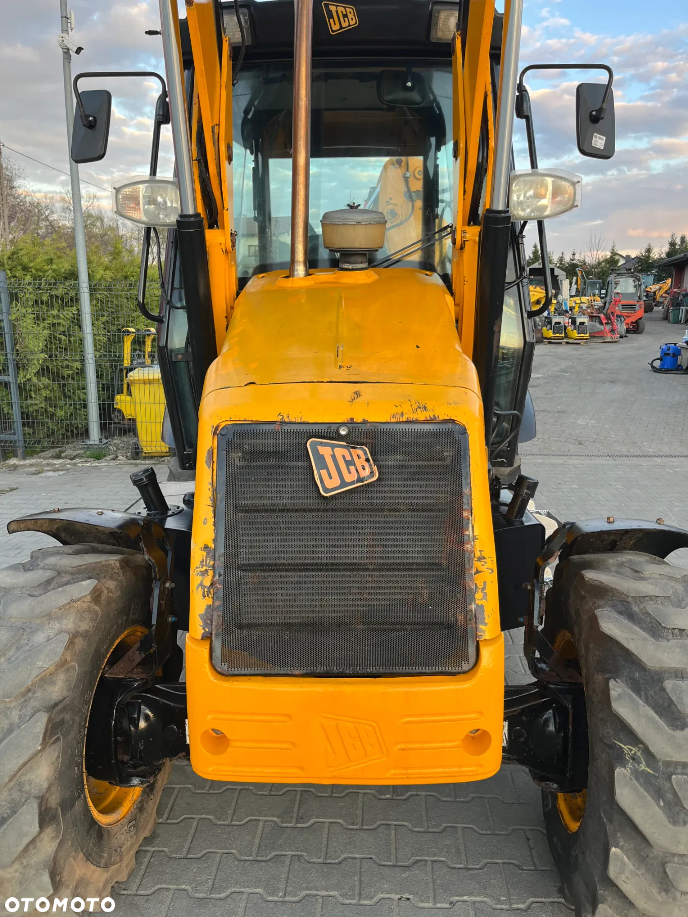 JCB 2CX - 18