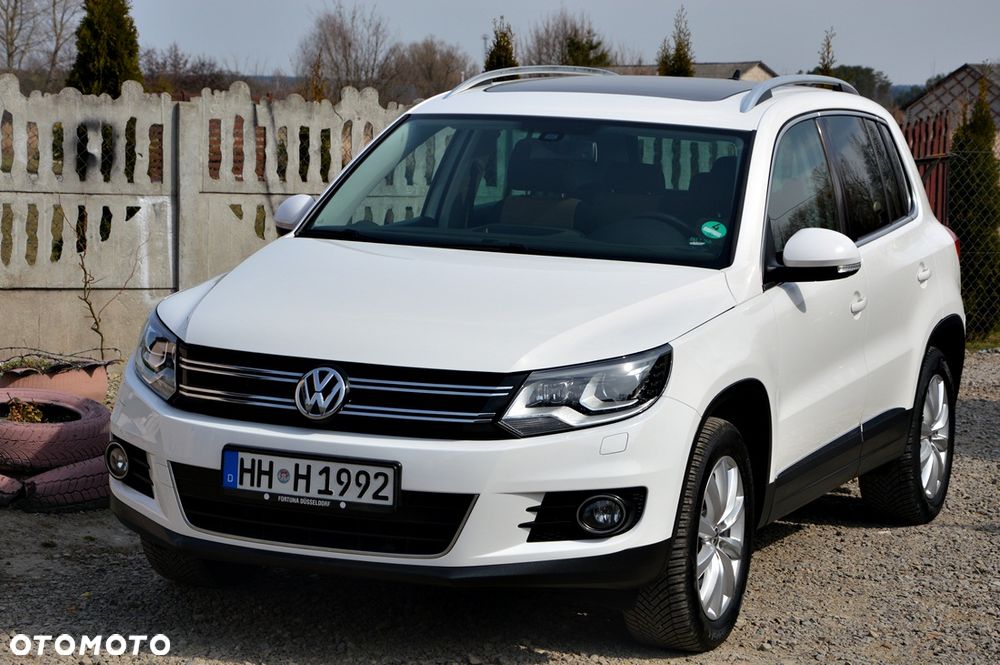 Volkswagen Tiguan - 1