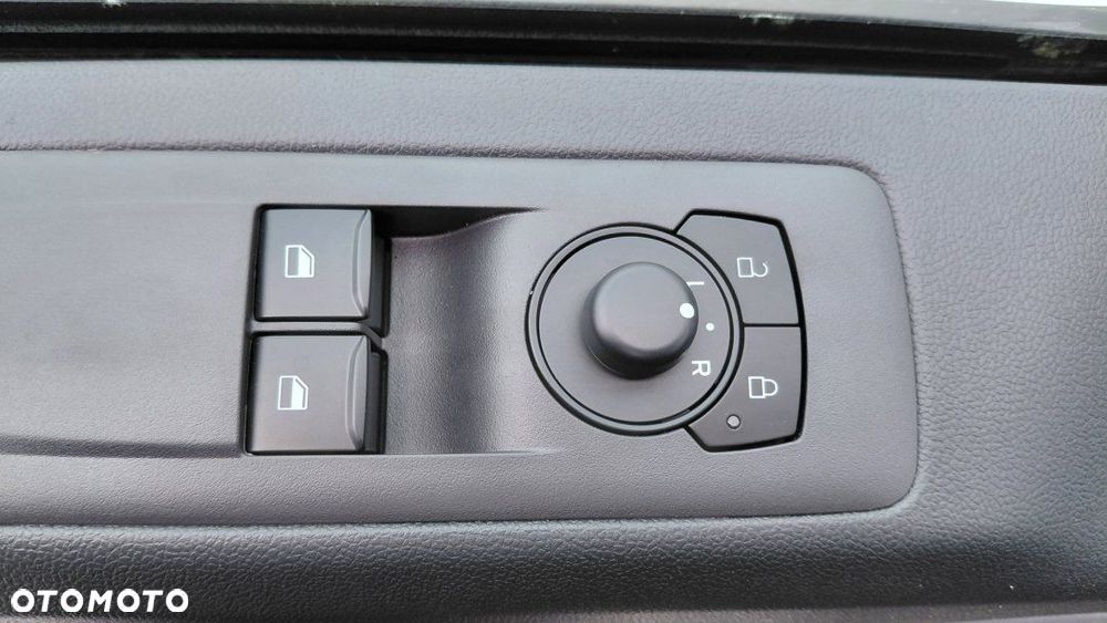 Ford Transit Custom - 13