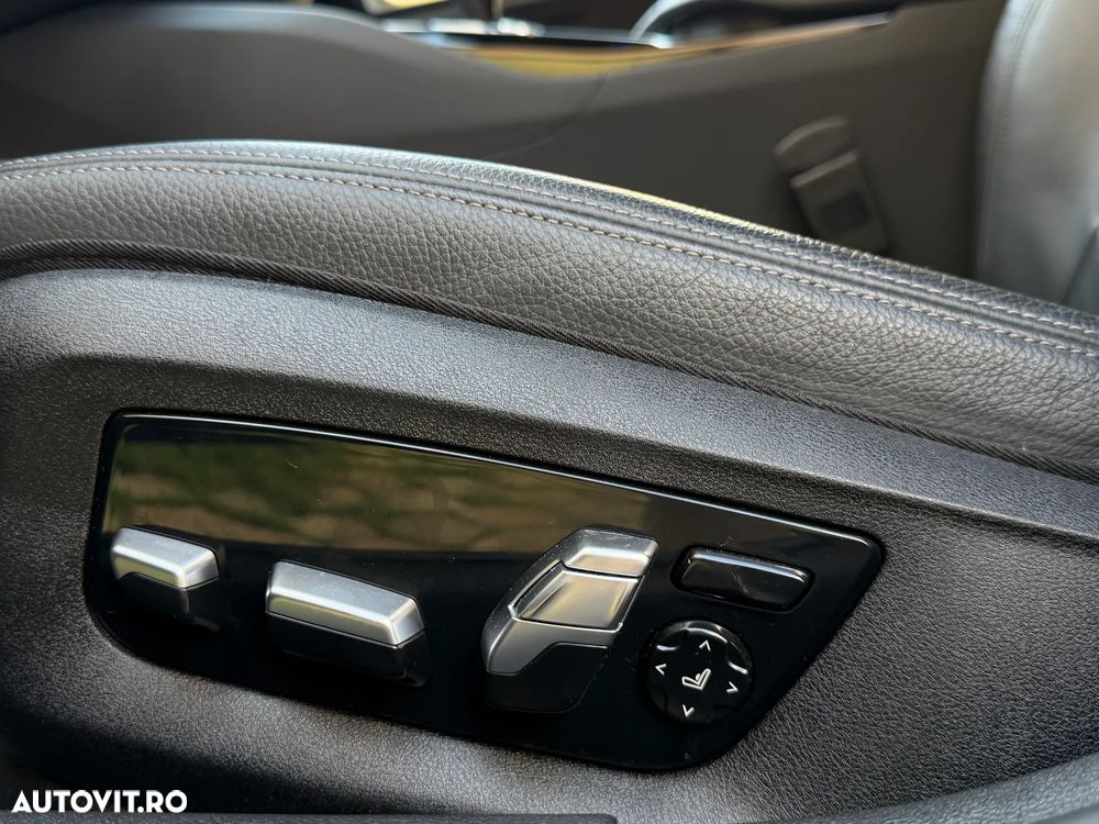 BMW Seria 5 530i Aut. M Sport Edition - 24
