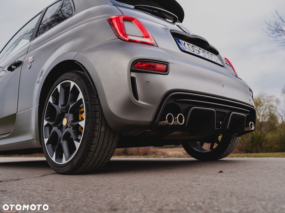 Abarth 595 1.4 T-Jet 16v Competizione - 14