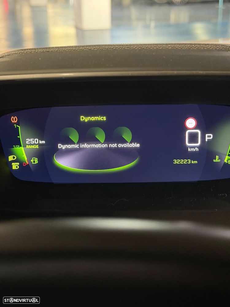 Peugeot 2008 1.2 PureTech GT EAT8 - 12