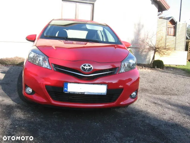 Toyota Yaris 1.33 Premium - 3