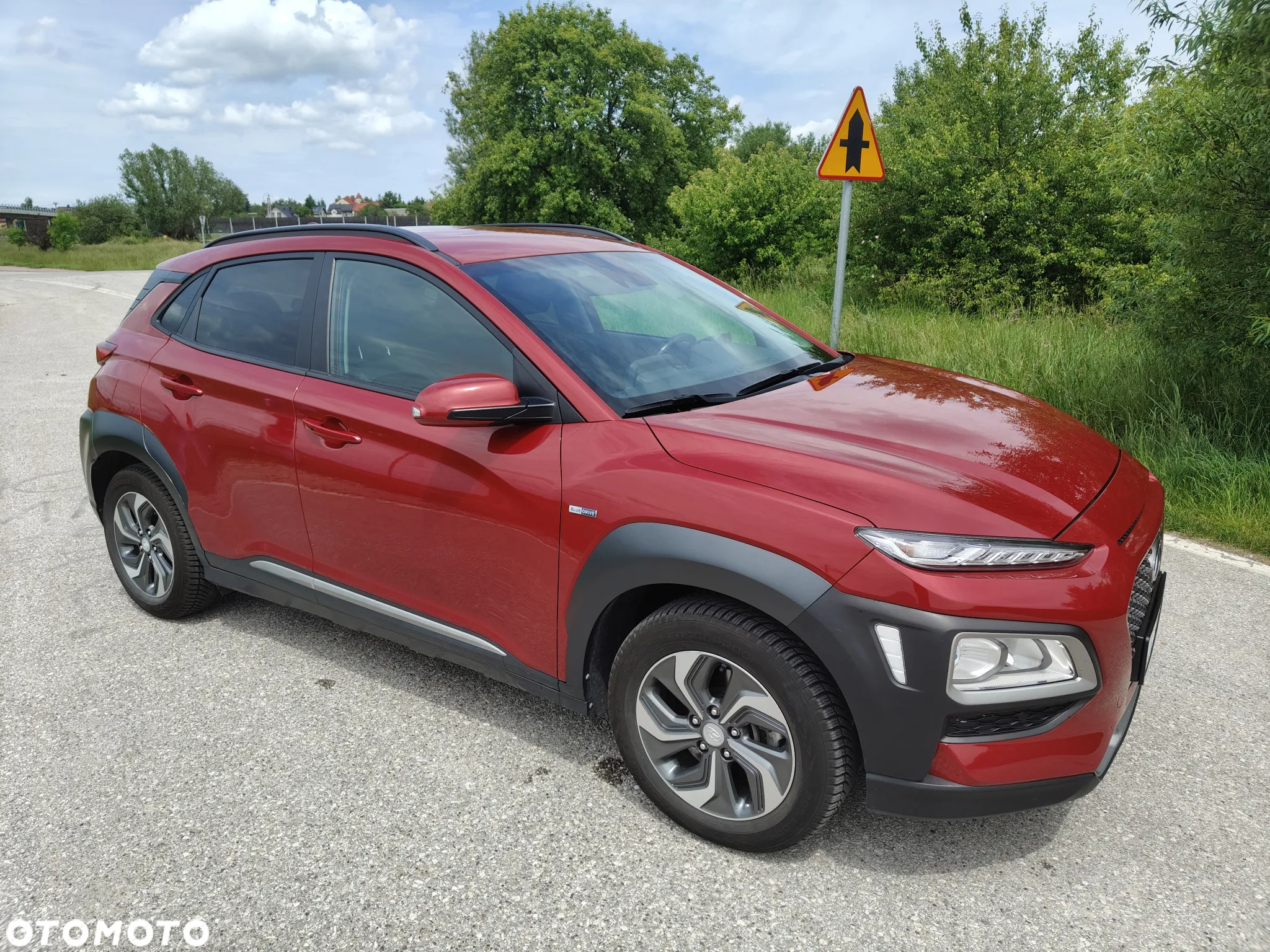 Hyundai Kona - 4