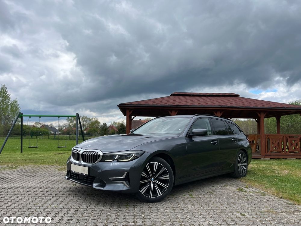 BMW Seria 3 320d Luxury Line Purity sport - 1