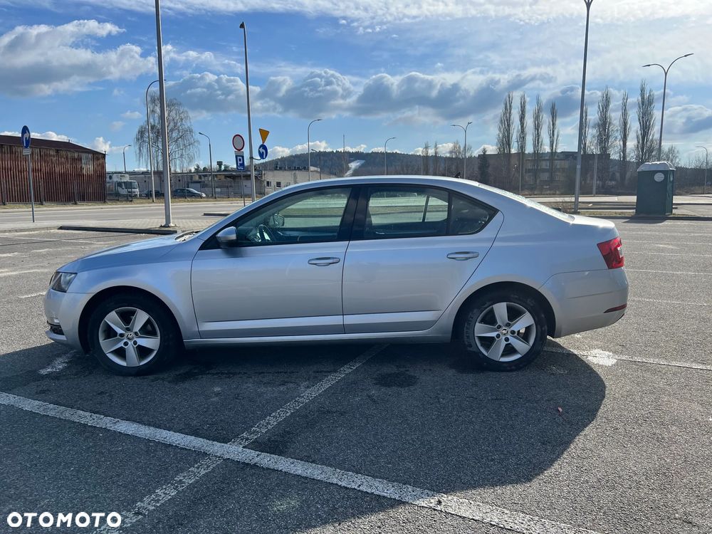 Skoda Octavia - 5