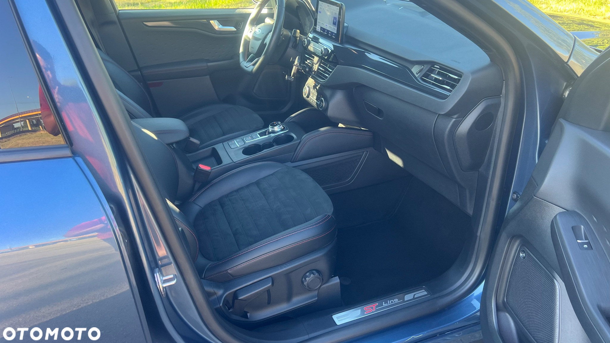 Ford Kuga 2.0 EcoBlue 4x4 ST-LINE - 13