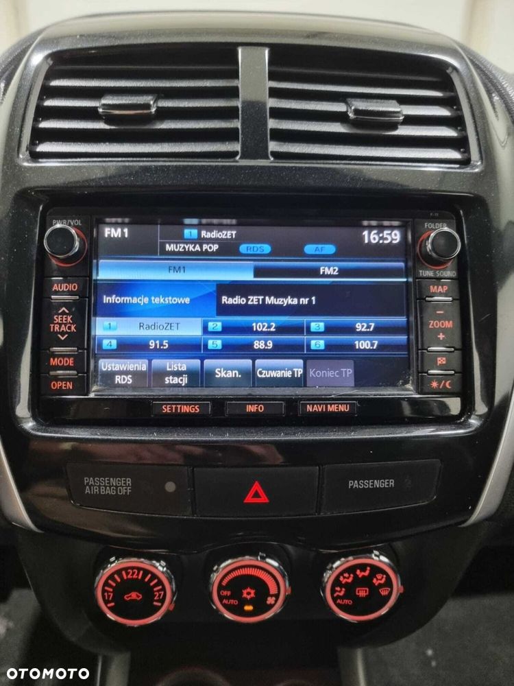 Peugeot 4008 - 23