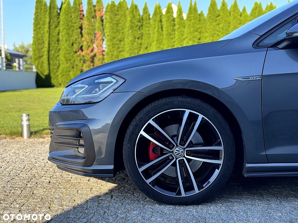 Volkswagen Golf GTD 2.0 TDI SCR DSG - 13