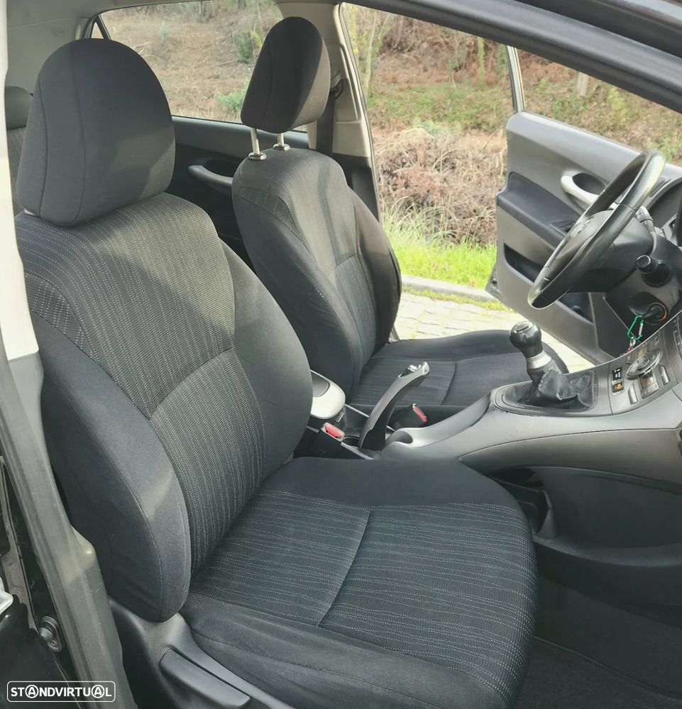 Toyota Auris 1.4 VVT-i Luna - 13