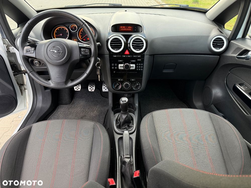 Opel Corsa 1.4 16V Sport - 16