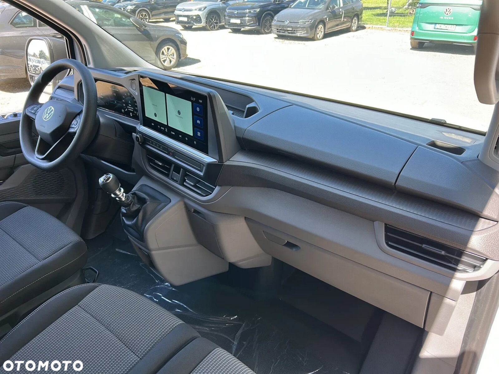 Volkswagen Transporter T7 Furgon (L2), 2.0 TDI 150KM, r.o. 3500 mm - 14