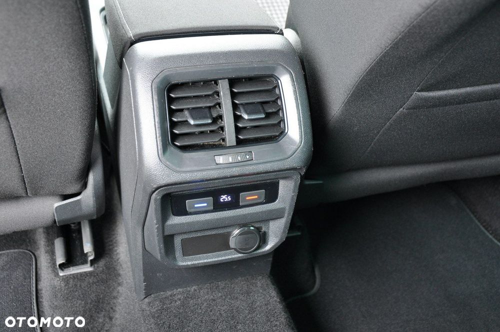 Volkswagen Tiguan 1.5 TSI EVO Life DSG - 27