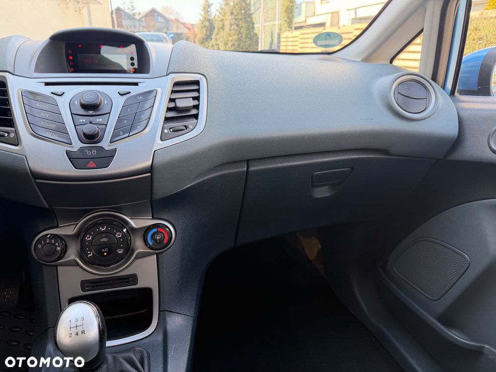 Ford Fiesta 1.25 Trend - 22