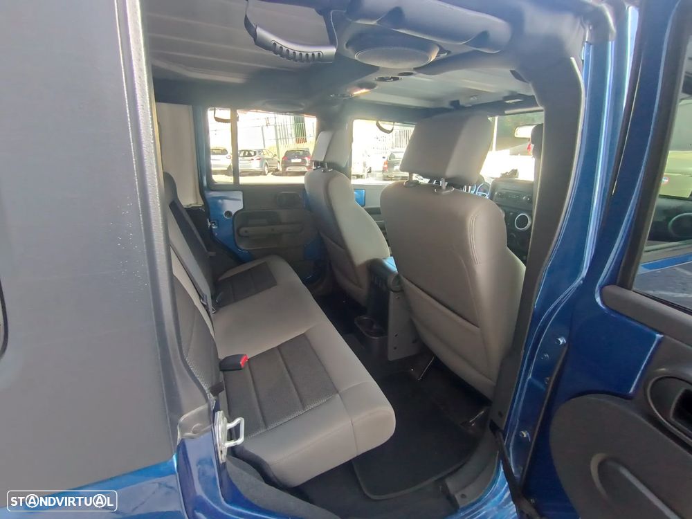 Jeep Wrangler Unlimited 2.8 CRD MTX Sahara Limited - 27