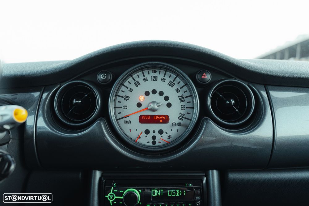 MINI 3 Portas Cooper S - 24