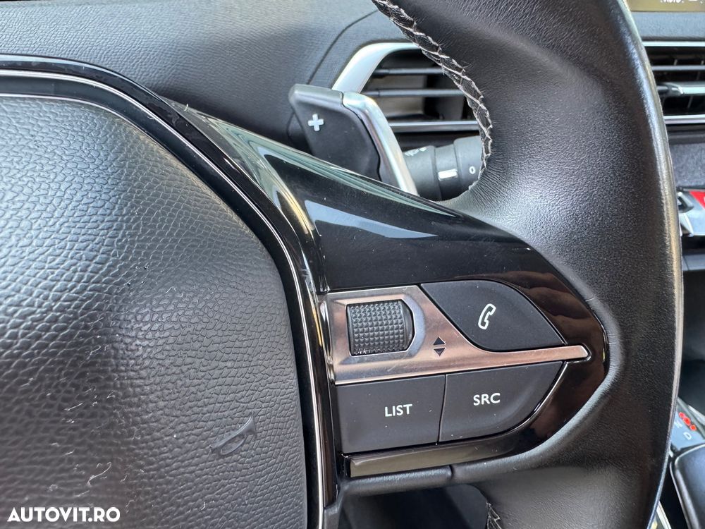 Peugeot 3008 - 26