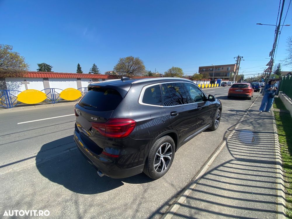 BMW X3 xDrive20i AT Luxury Line - 4
