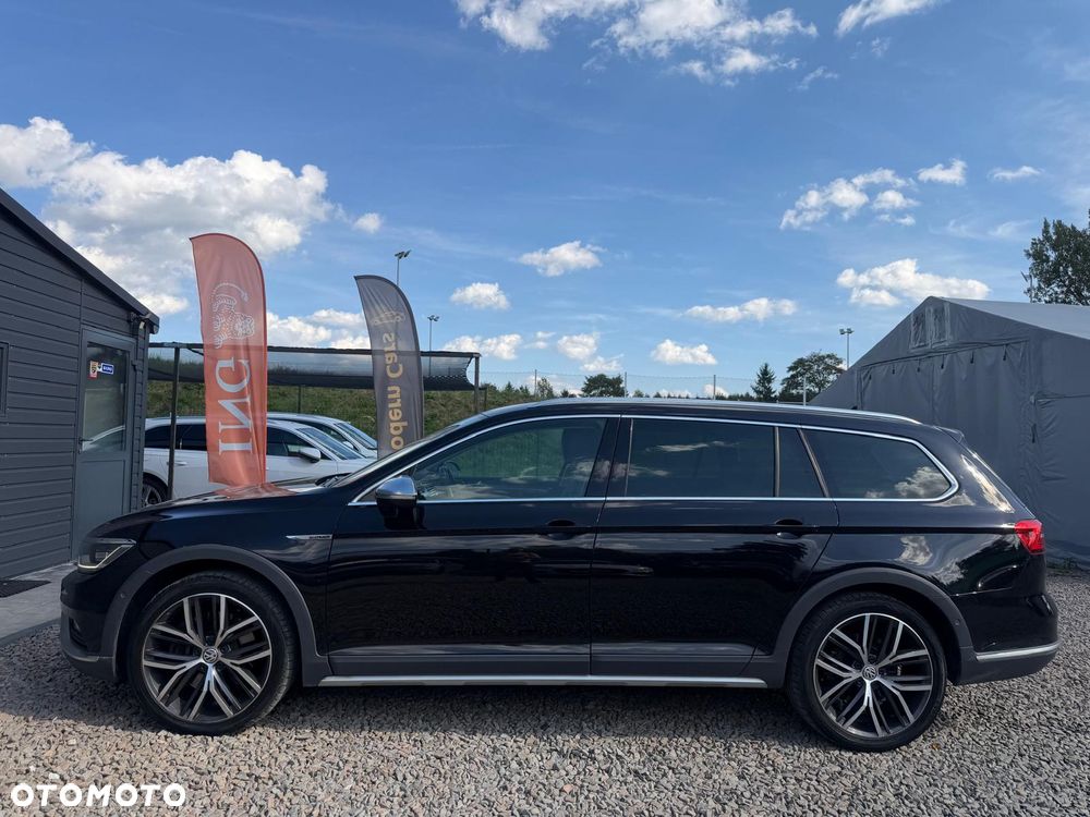 Volkswagen Passat Alltrack 2.0 TDI SCR 4Motion DSG - 17