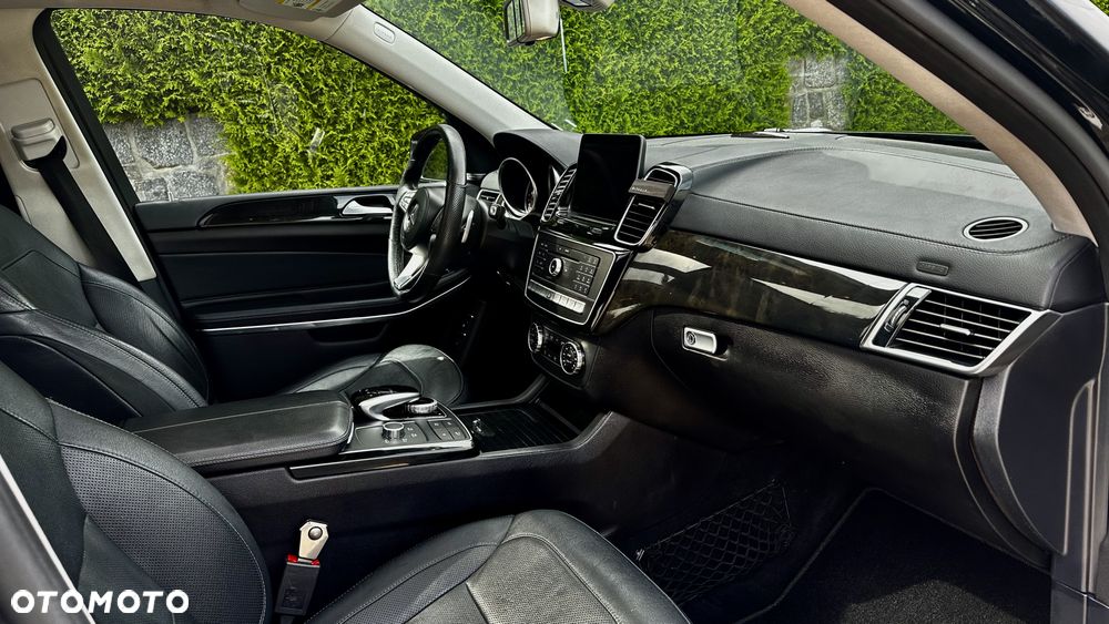 Mercedes-Benz GLS 500 4-Matic - 8