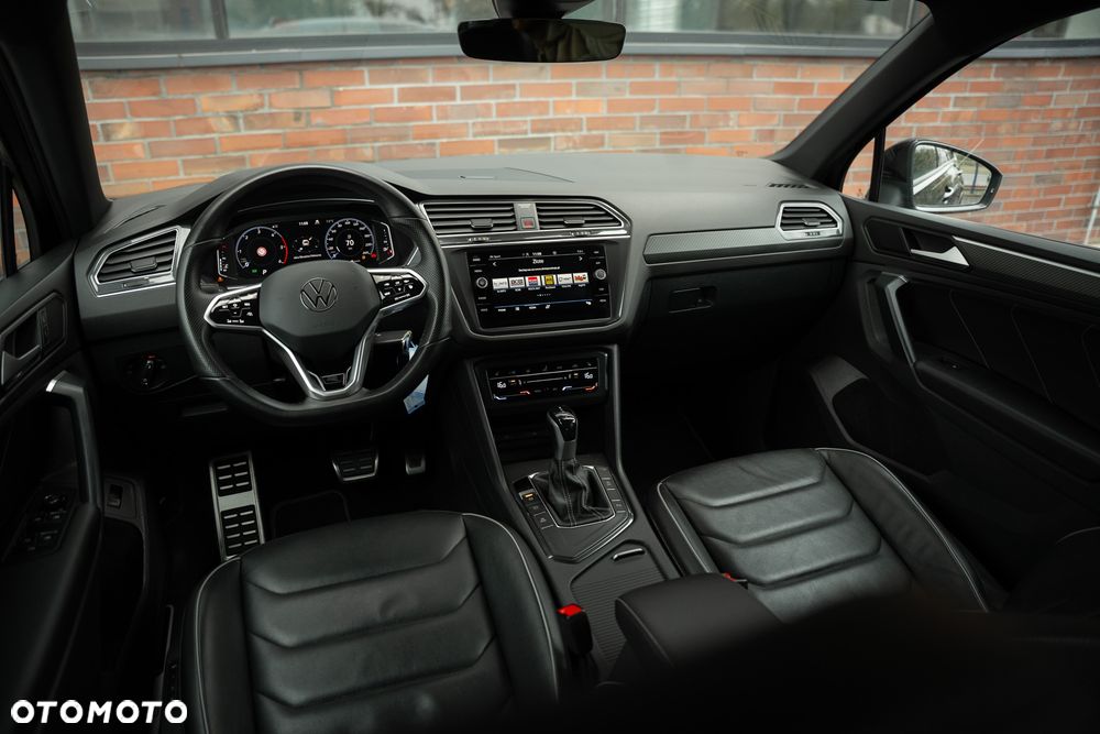 Volkswagen Tiguan 2.0 TDI SCR DSG R-Line - 27