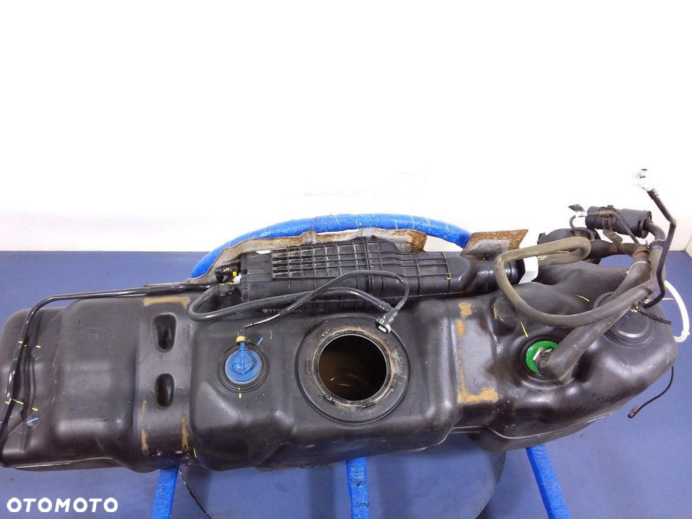 DODGE RAM 1500 IV ZBIORNIK BAK PALIWA - 2