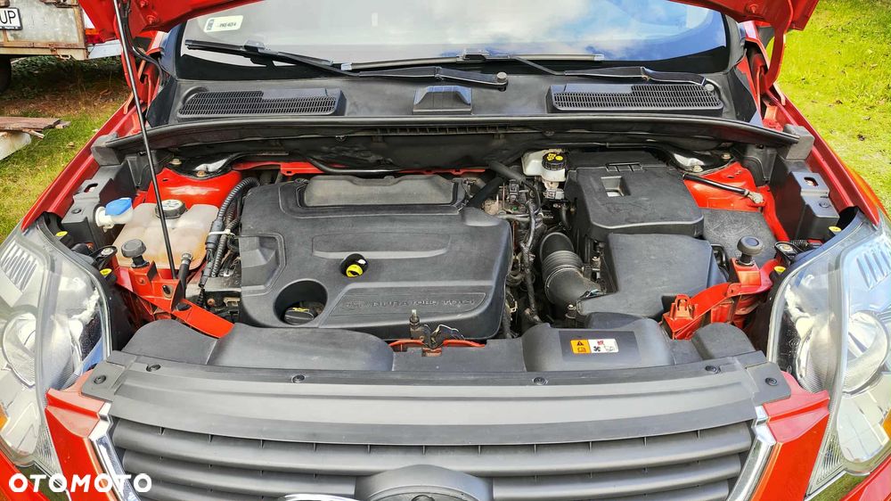 Ford Kuga 2.0 TDCi 4x4 SYNC - 12