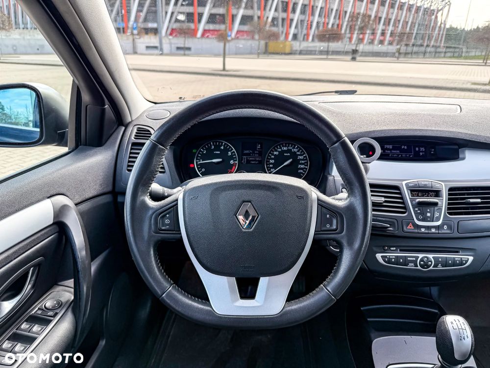 Renault Laguna 2.0 Expression - 23