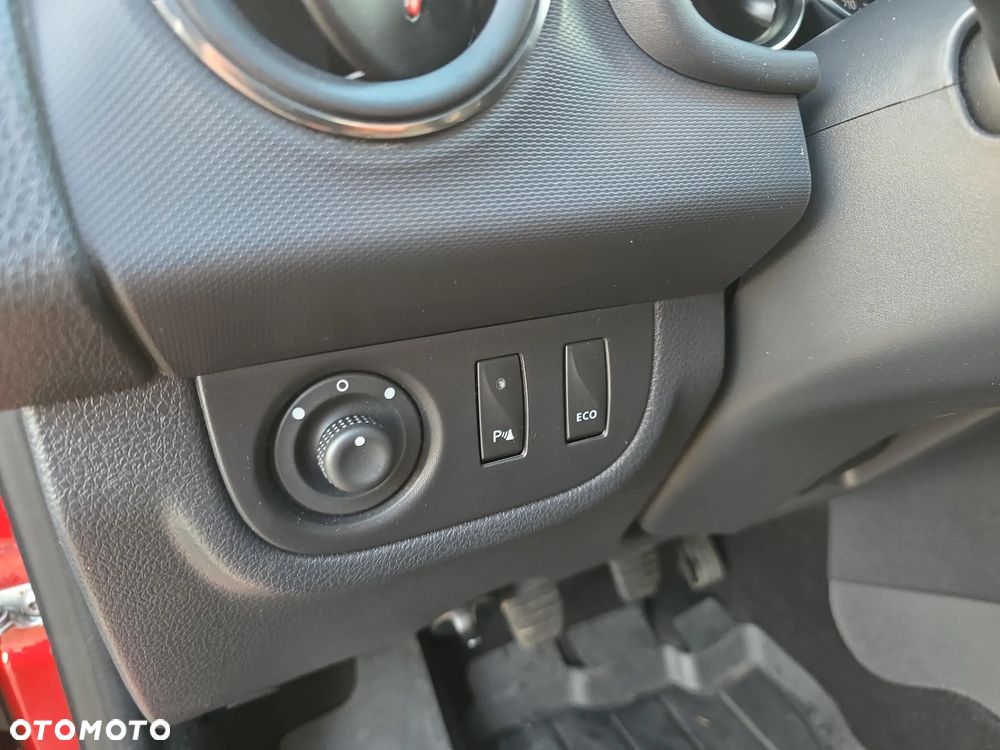 Dacia Sandero 0.9 TCe Techroad S&S - 12