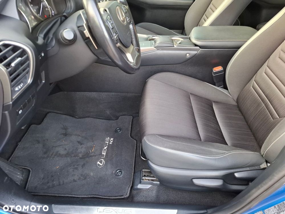 Lexus NX 300h Optimum AWD - 14