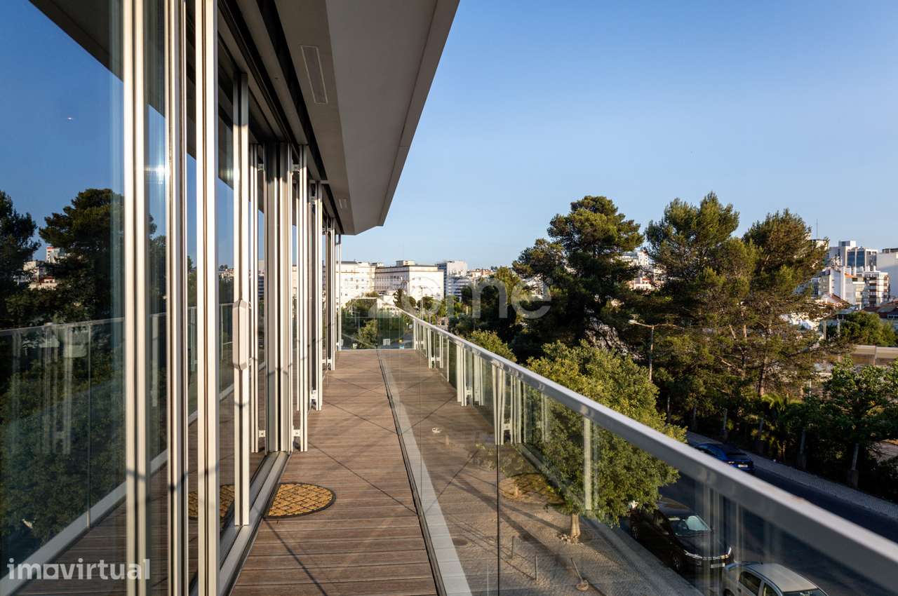 Apartamento T2 de Luxo nas Avenidas Novas em Lisboa - Grande imagem: 2/59