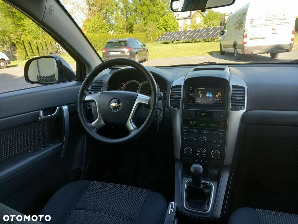 Chevrolet Captiva 2.0 d LS 5os - 24