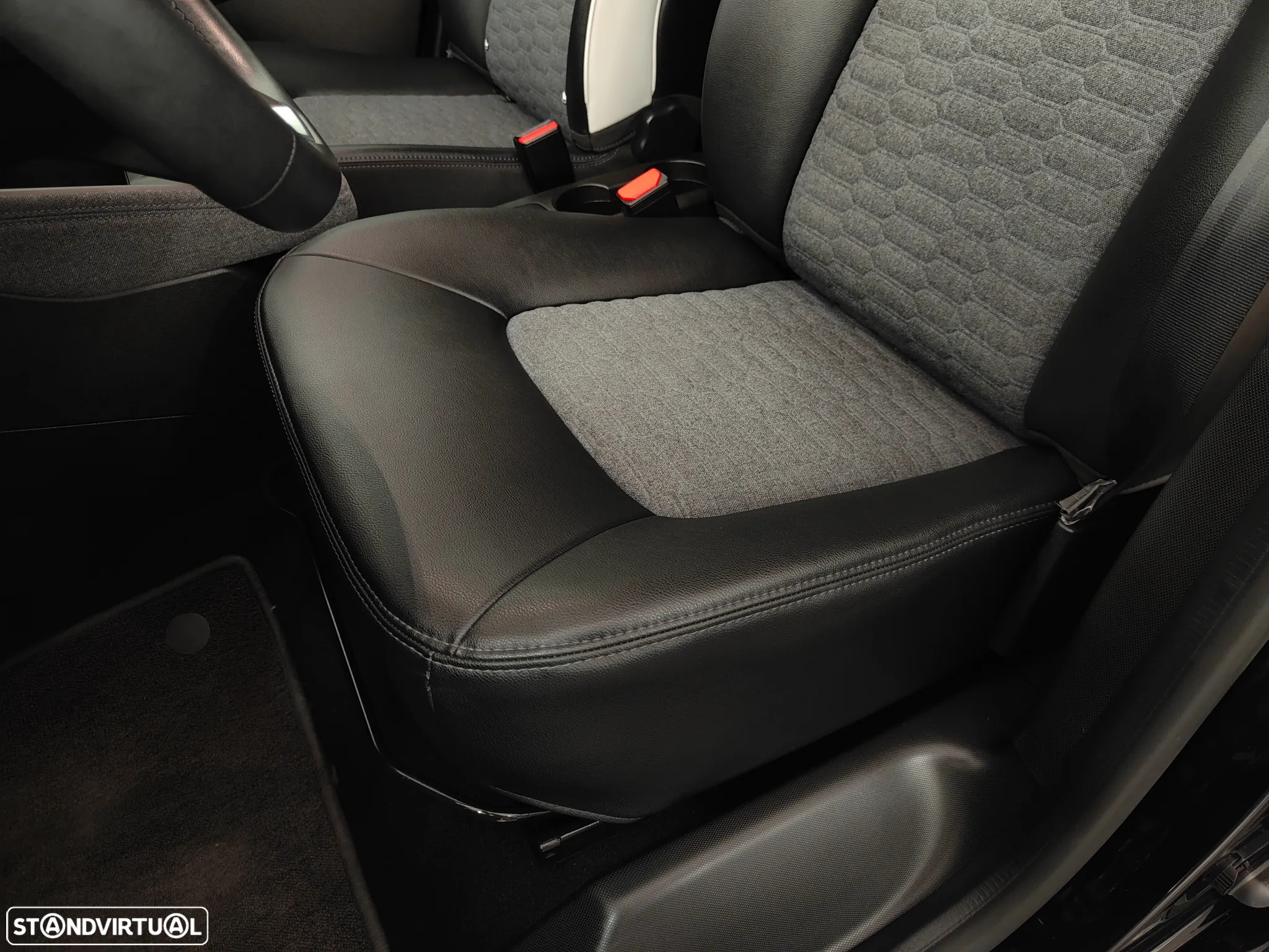 Renault Zoe (c/ Bateria) Limited 50 - 32