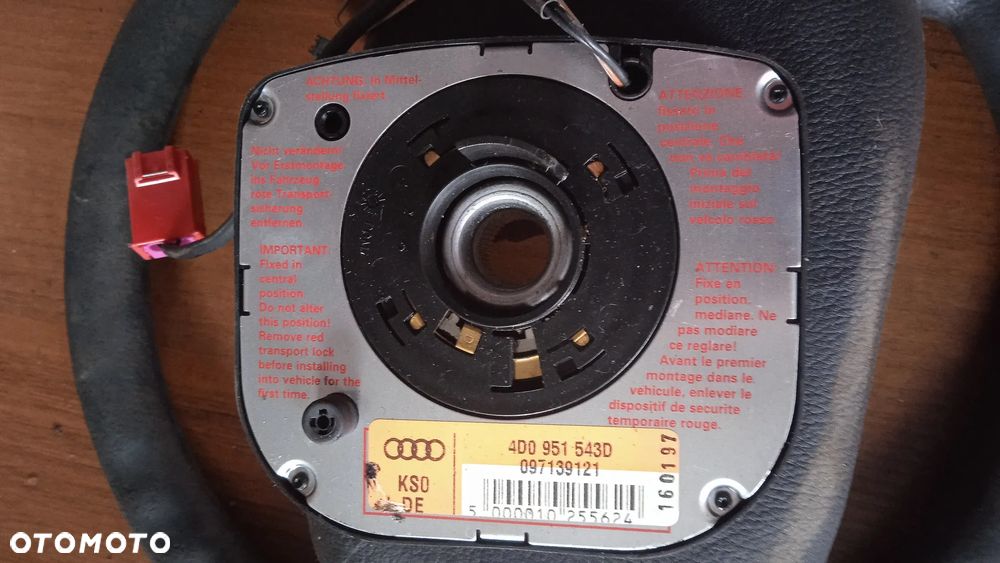 Kierownica Taśma airbag zwijak Audi A4 B5 4d0951543d - 3