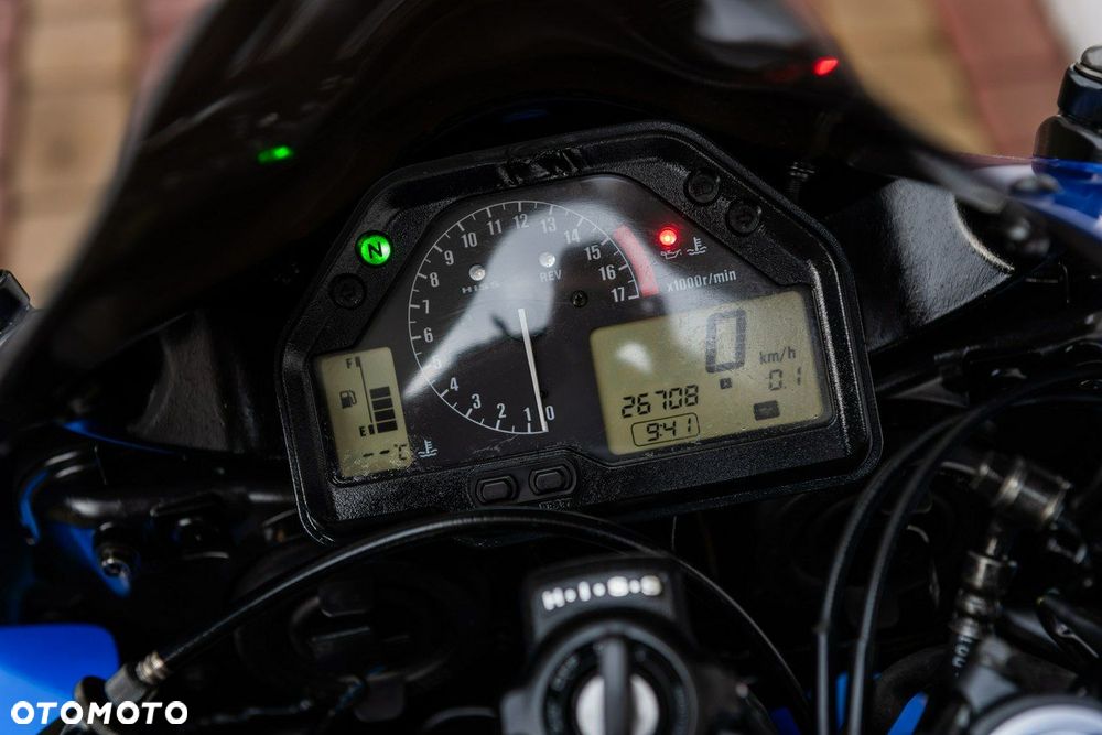 Honda CBR - 9