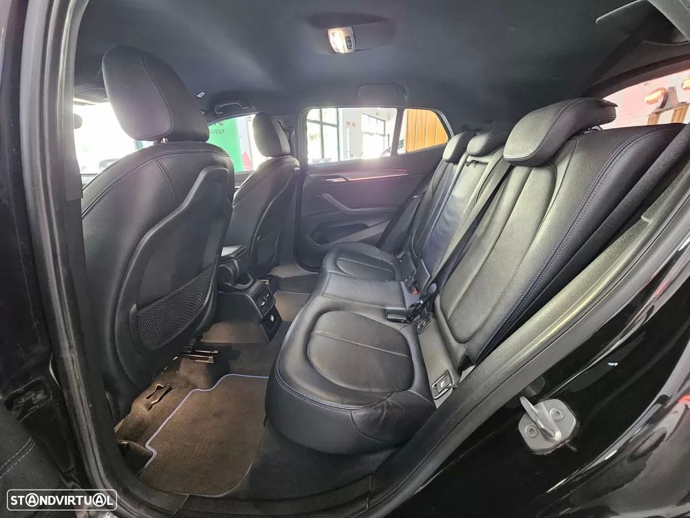 BMW X2 18 d sDrive Auto Pack M - 29