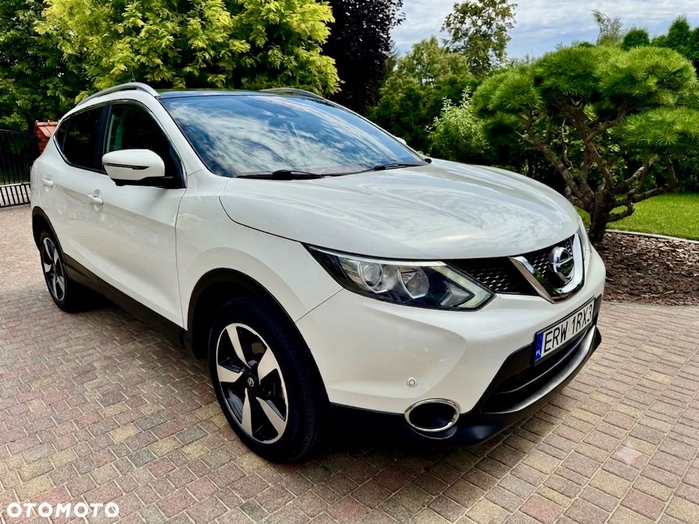 Nissan Qashqai 1.2 DIG-T Tekna - 1