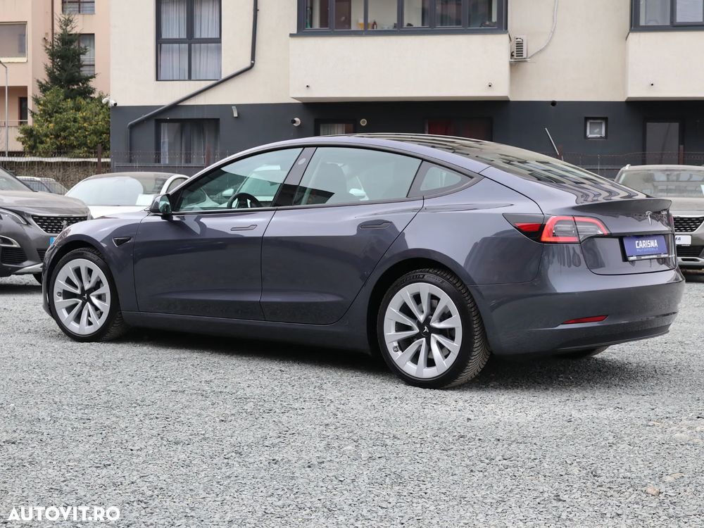 Tesla Model 3 AWD Long Range - 11