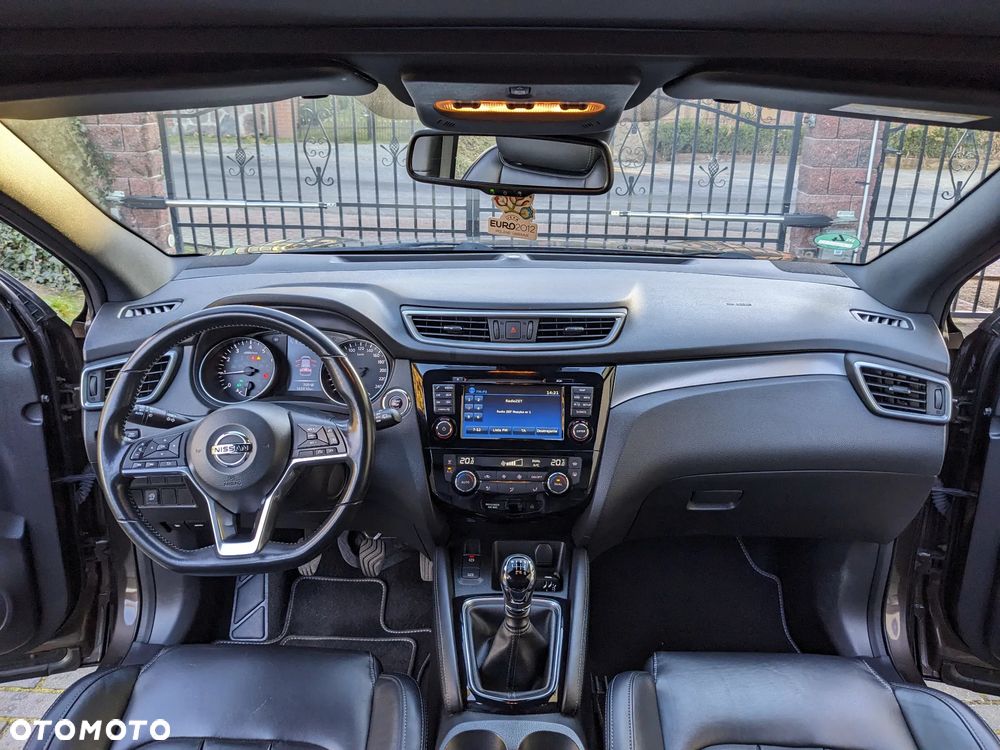 Nissan Qashqai 1.2 DIG-T Tekna+ - 27