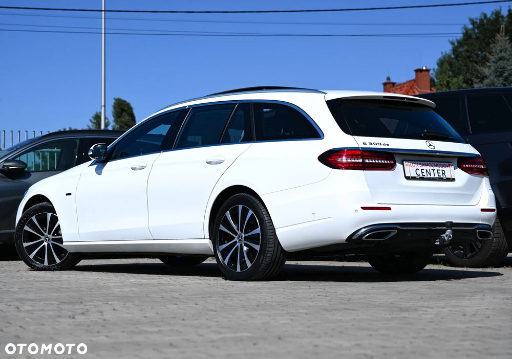 Mercedes-Benz Klasa E 300 de 9G-TRONIC - 36
