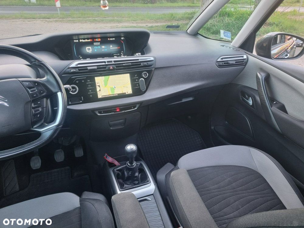 Citroën C4 Grand Picasso - 19