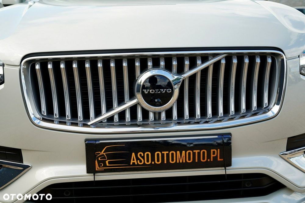 Volvo XC 90 - 7