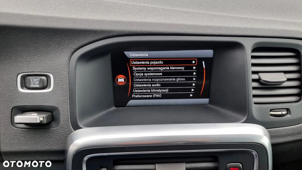Volvo S60 D3 Geartronic Momentum - 31