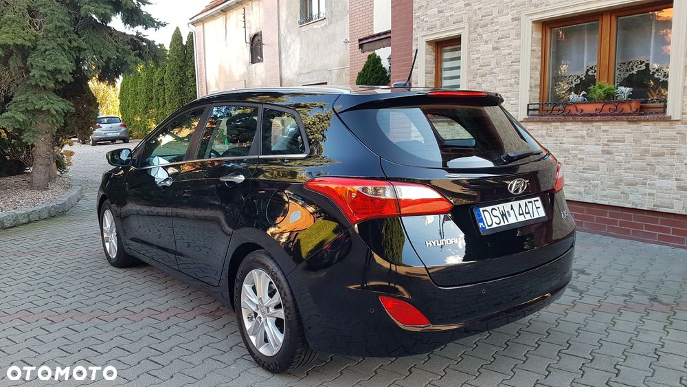 Hyundai i30 1.6 CRDi Premium - 7