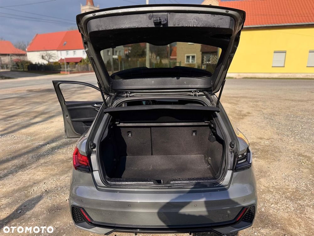 Audi A1 Sportback 30 TFSI S line - 28