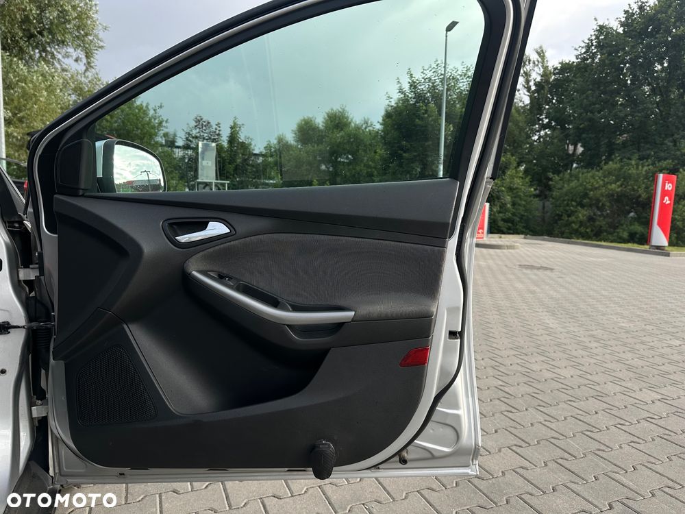 Ford Focus - 26