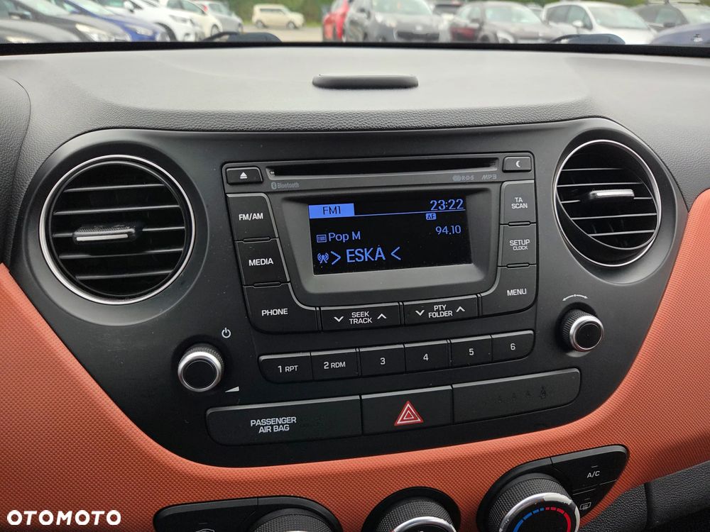 Hyundai i10 1.0 blue Style - 29