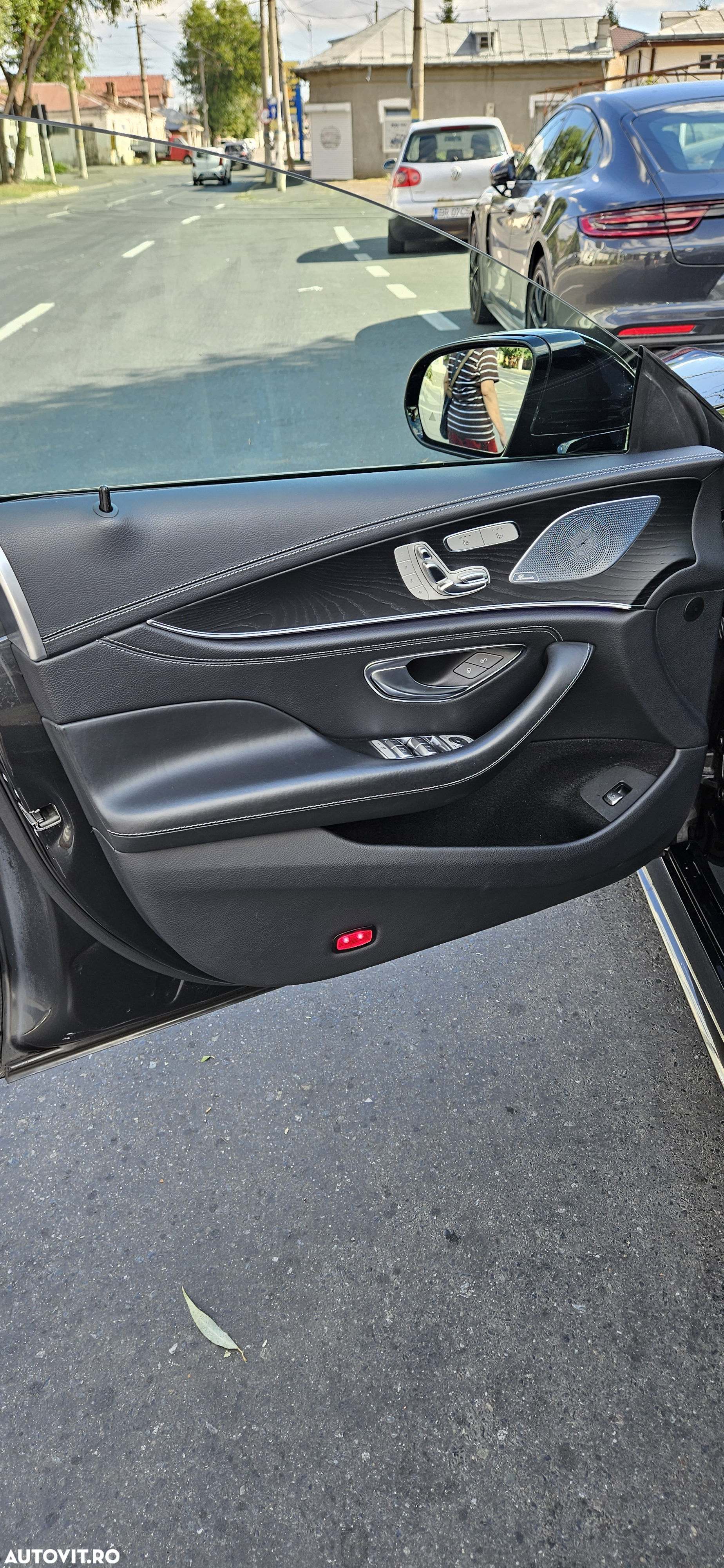 Mercedes-Benz CLS 400 d 4Matic 9G-TRONIC AMG Line - 16